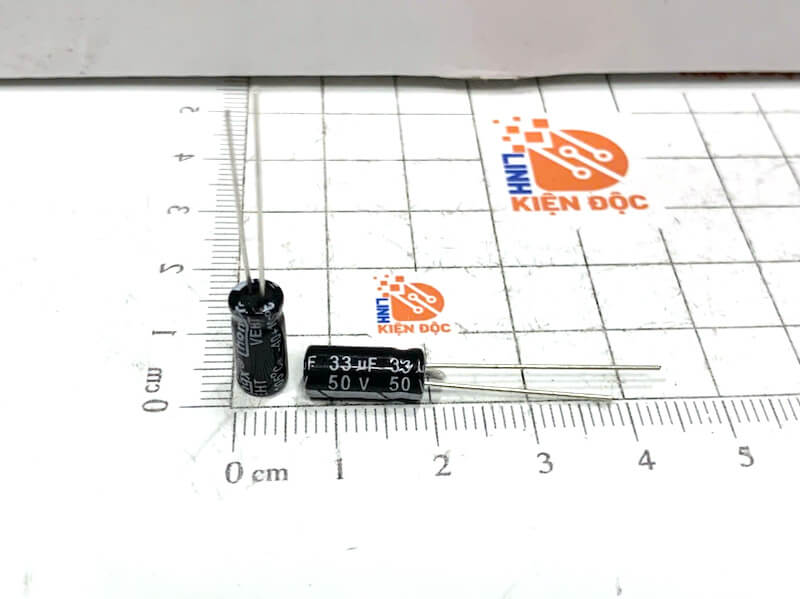 Alternative view of Tụ hoá 50V 33UF CHONGX 5X11mm