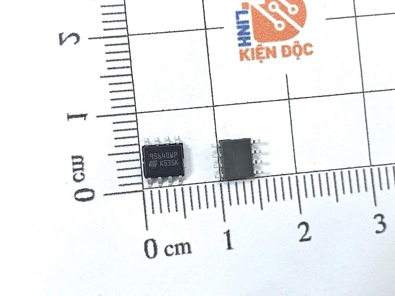 95640WP IC EEPROM SOP-8 - Ảnh 2